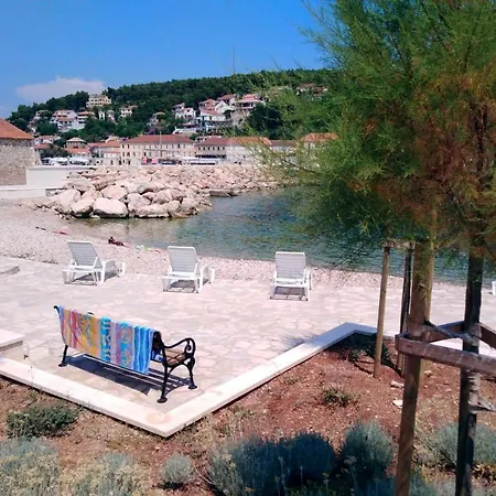 Pensión Double 4041b Jelsa (Hvar)