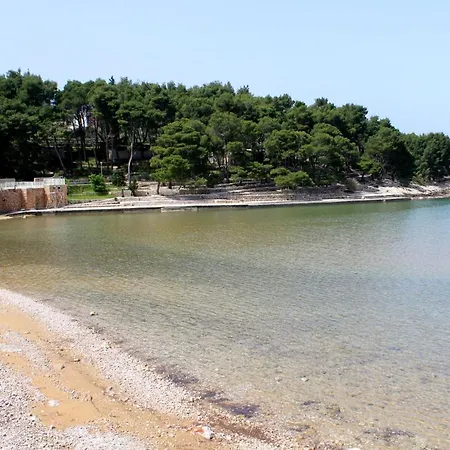 Gostinjska kuća Double 4041b 3*